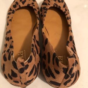 a.n.a flat shoes